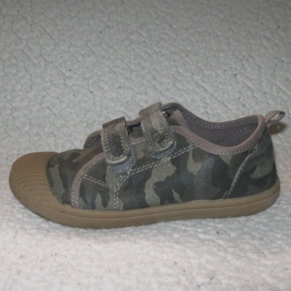 5/$30 Boys Cat & Jack Toddler Parker Shoes - Picture 7 of 10